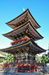 成田山　三重塔