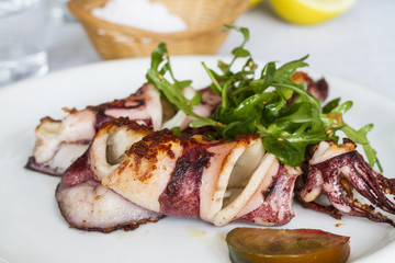 Grilled squid with salad
