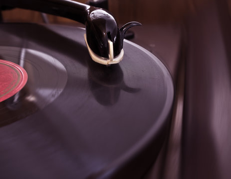 pickup with vinyl records