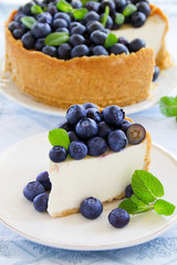 Cheesecake with blueberries.
