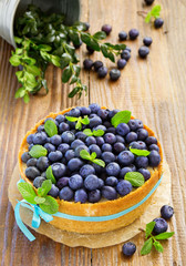 Cheesecake with blueberries.