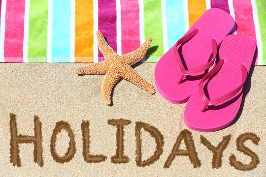 Holidays beach travel text