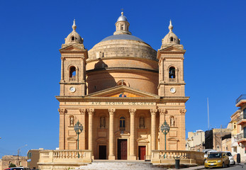Fototapeta na wymiar Kościół w miejscowości Xlendi, Wyspa Gozo, Malta
