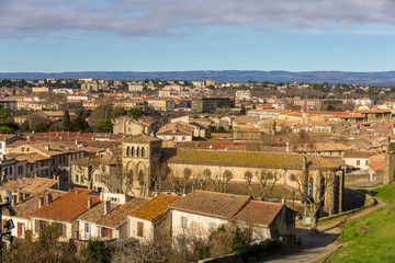 Fototapeta na wymiar St Gimer Kościół w Carcassonne - Francja