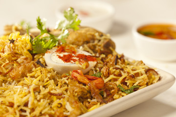 Hot delicious chicken biryani.