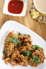 Kanda Bhajjia – Onion fritters from Maharashtra