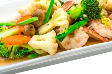 Shrimps with vegetables