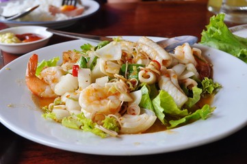 Seafood spicy salad