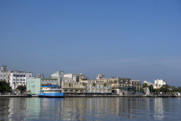Fototapeta premium Bayfront, Havana, Cuba