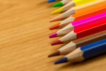 色えんぴつ