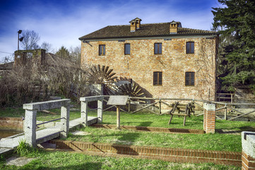 Leonardo da Vinci's water mill color image