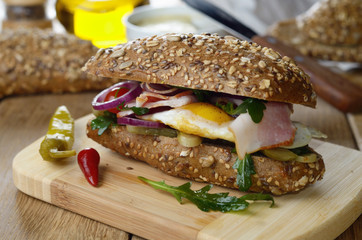 Bacon and fried eggs sandwich