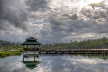 Fototapeta premium Arbour with pathway on the lake