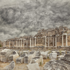 Fototapeta premium Side Nymphaeum Fountain Ruins