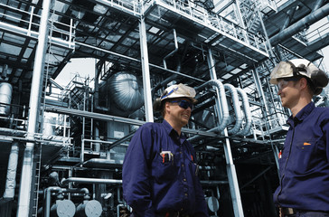 oil and gas worker, engineers inside refinery