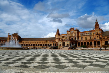 Fototapeta na wymiar Architecture at the Spanish Square in Sevilla
