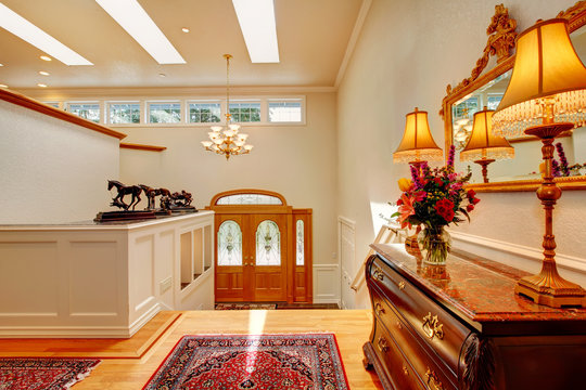 Luxury upstairs hallway