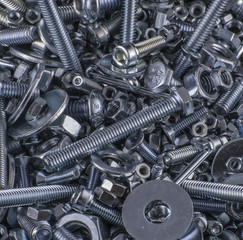 Śrubki i nakrętki