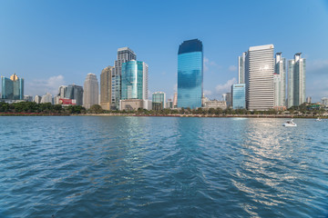 Fototapeta na wymiar Parks in Bangkok cityscape