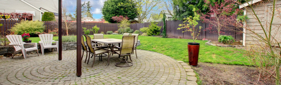 Backyard stoned pation area