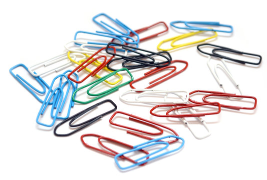 Color paper clips2