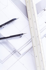 Architektonische Baupläne und Arbeitsmaterial für Architekten
