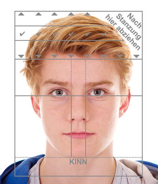 Teenager, biometrisches Passfoto