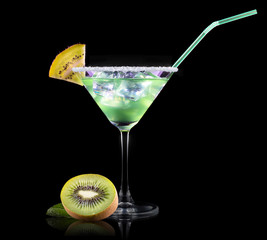 Cocktail Smoothie, with slices of kiwi on a black