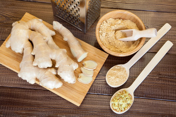 Fototapeta premium Cut, grated and ground ginger