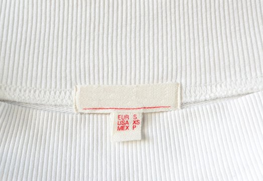 Etikett / Label / Wei&szlig;es Shirt / Gr&ouml;&szlig;e S