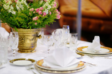 Table setting for an event party