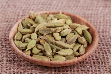 Green cardamom