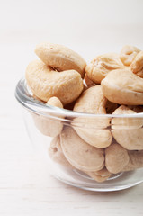 Closeup photo of cashew nuts in a bowl