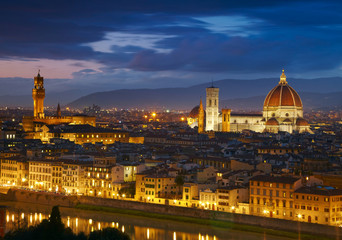 Night view to Palazzo Vecchio and Cathedral of Santa Maria del F