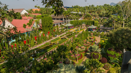 сад влюбленных в парке Нонг нуч в Тайланде © 7ynp100