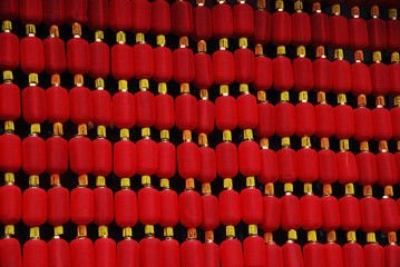 Red lanterns brings good luck and peace to prayer.
