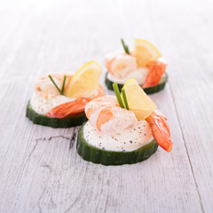 appetizer, cucumber with shrimp