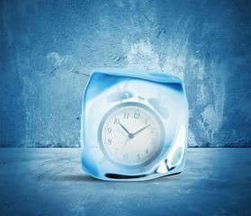 Concept of freeze time © alphaspirit