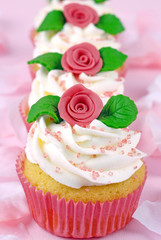 cupcake rose