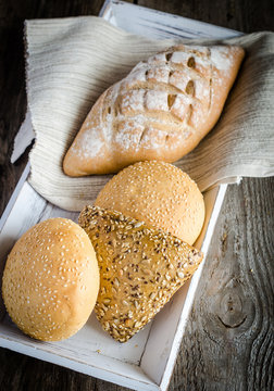Whole wheat bread with sesame and flax-seed buns