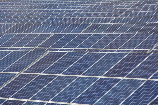 รูปภาพPhotovoltaikmodule – เลือกดูภาพถ่ายสต็อก เวกเตอร์ และวิดีโอ218 ...