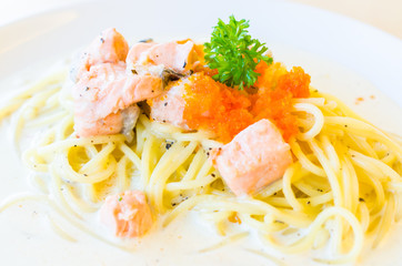 Salmon pasta