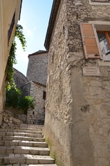 Village de Peillon, maisons en pierres