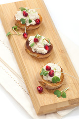 Savory Tuna Salad Crostini