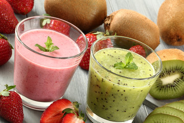 frullato di fragole e kiwi