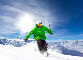 Fototapeta na wymiar wyjazdy na narty