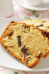 banana and chocolate chip cake