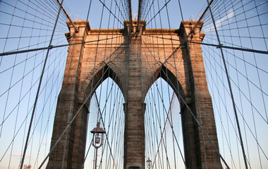 Fototapeta na wymiar Brooklyn Bridge arch