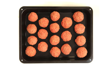 raw meatballs