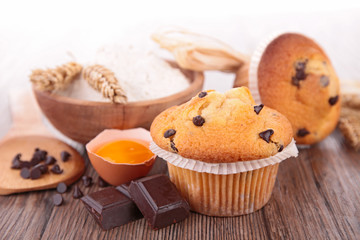 muffin and ingredient